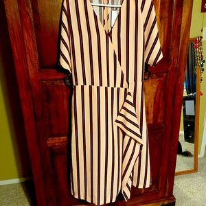 Gibson and Latimer Stylish Striped Dress Sz 16 NWT